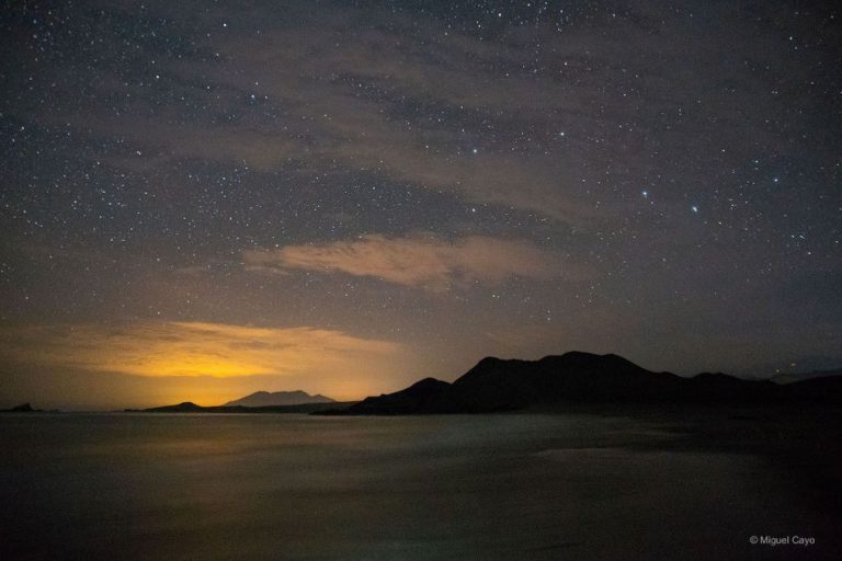 playa patillos de noche